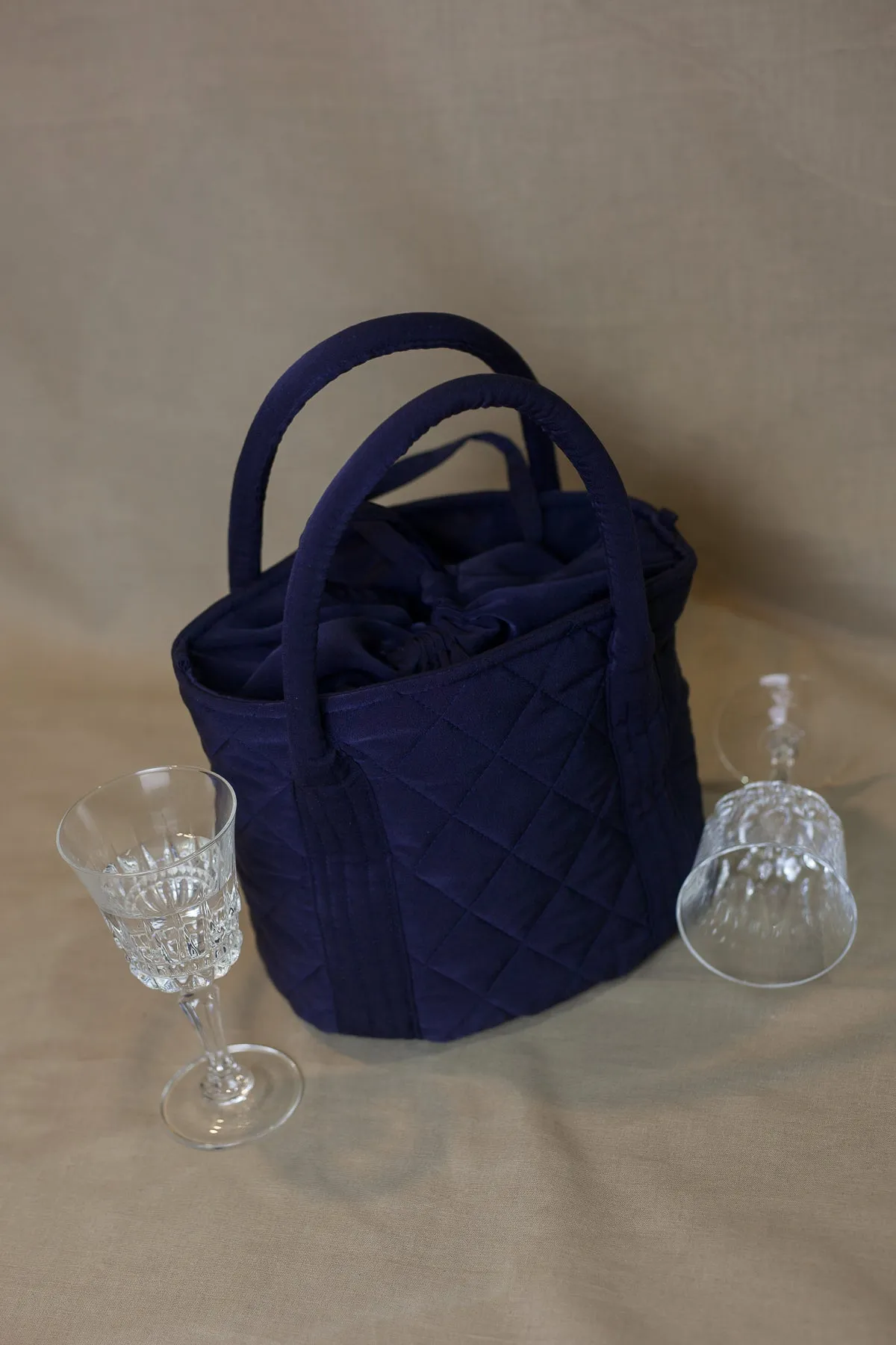 Bucket Cabas silk bag