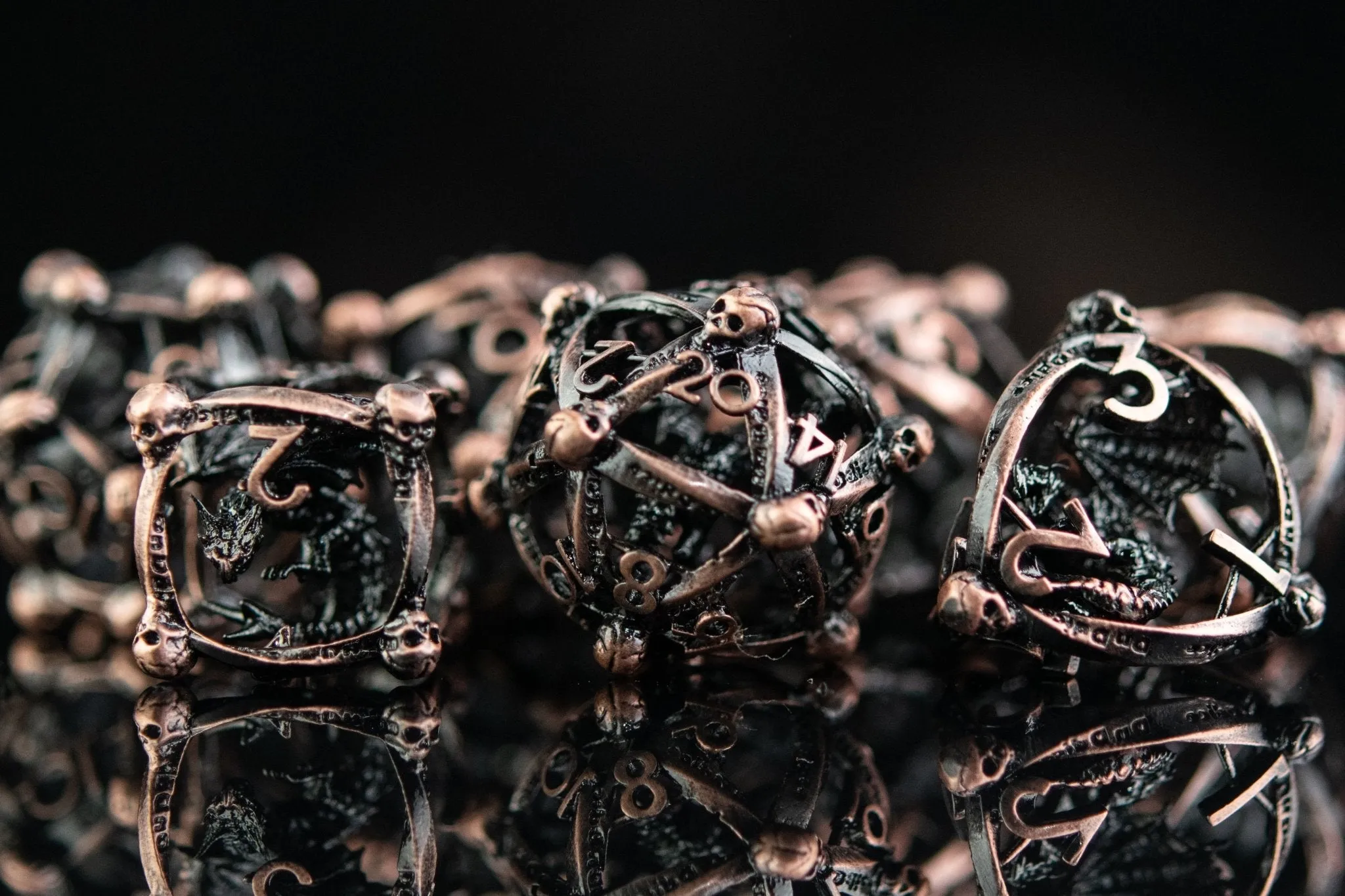 Draco Immortui Hollow Metal Dice Set - Bronze