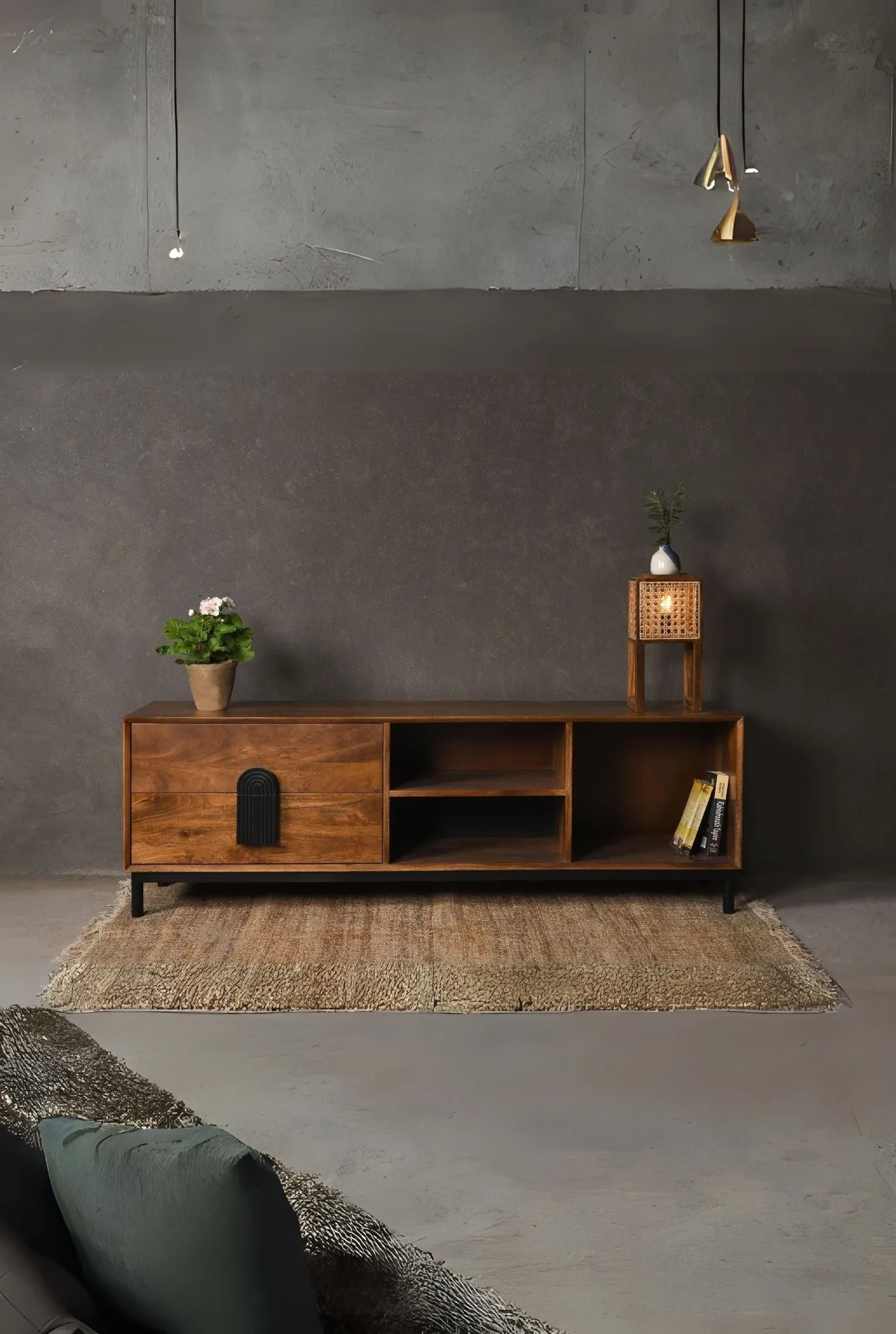 IVY TV CONSOLE