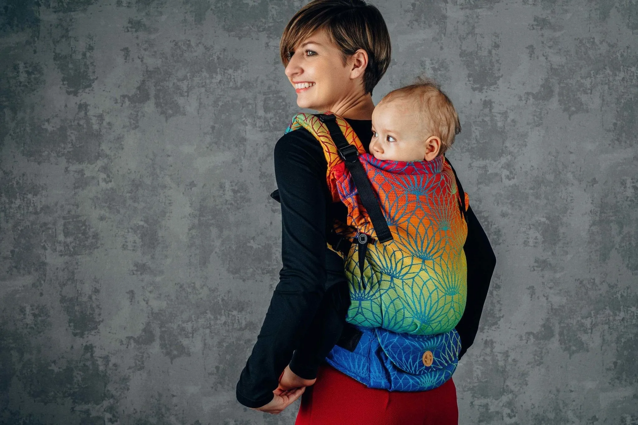 LennyLamb LennyUpGrade Babywearing Carrier Rainbow Lotus