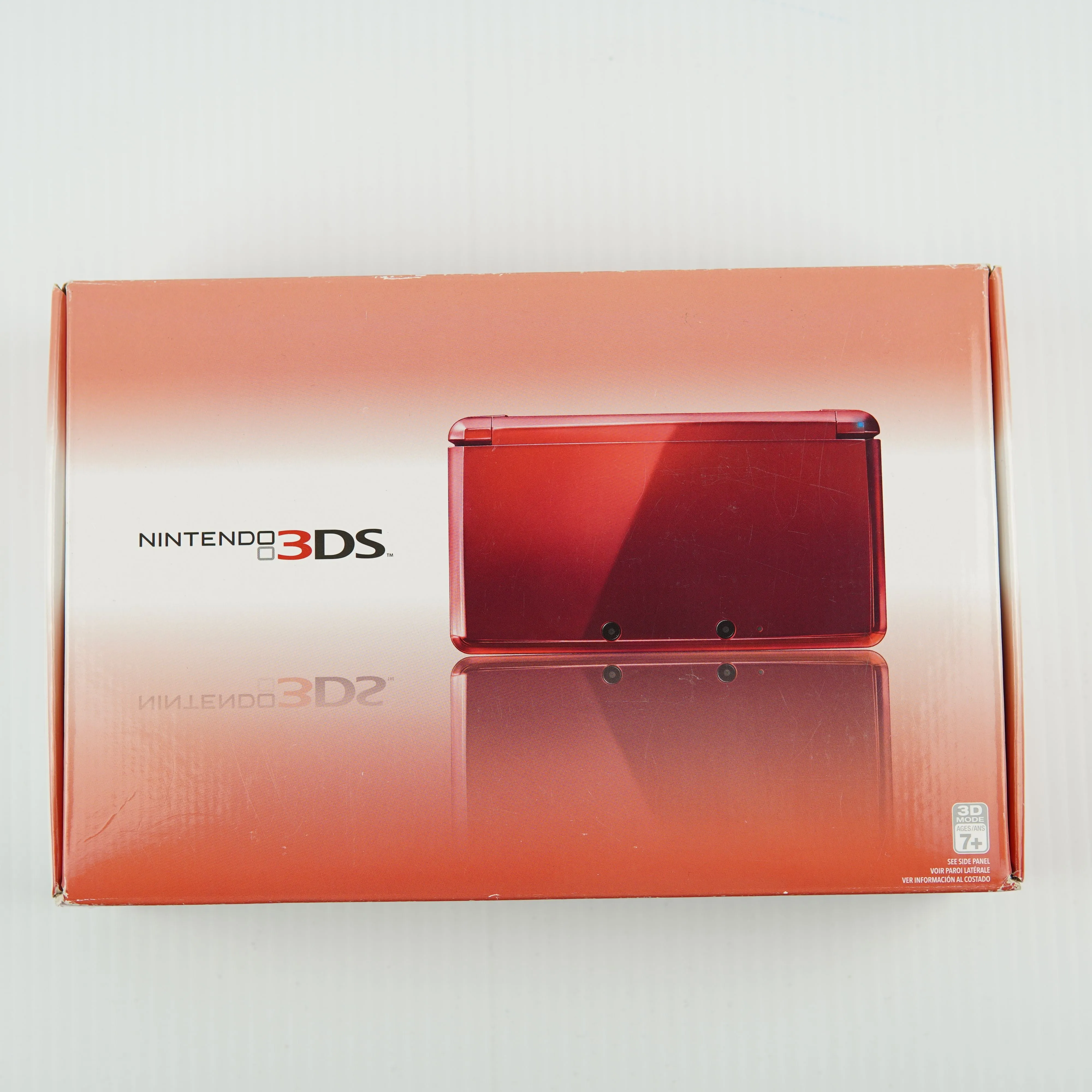 Nintendo 3DS - Flame Red - Complete in Box