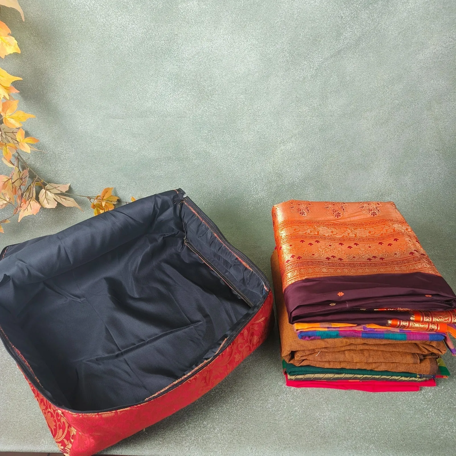 Saree Storage Bags Dark Green with Golden Color in Pots Design.