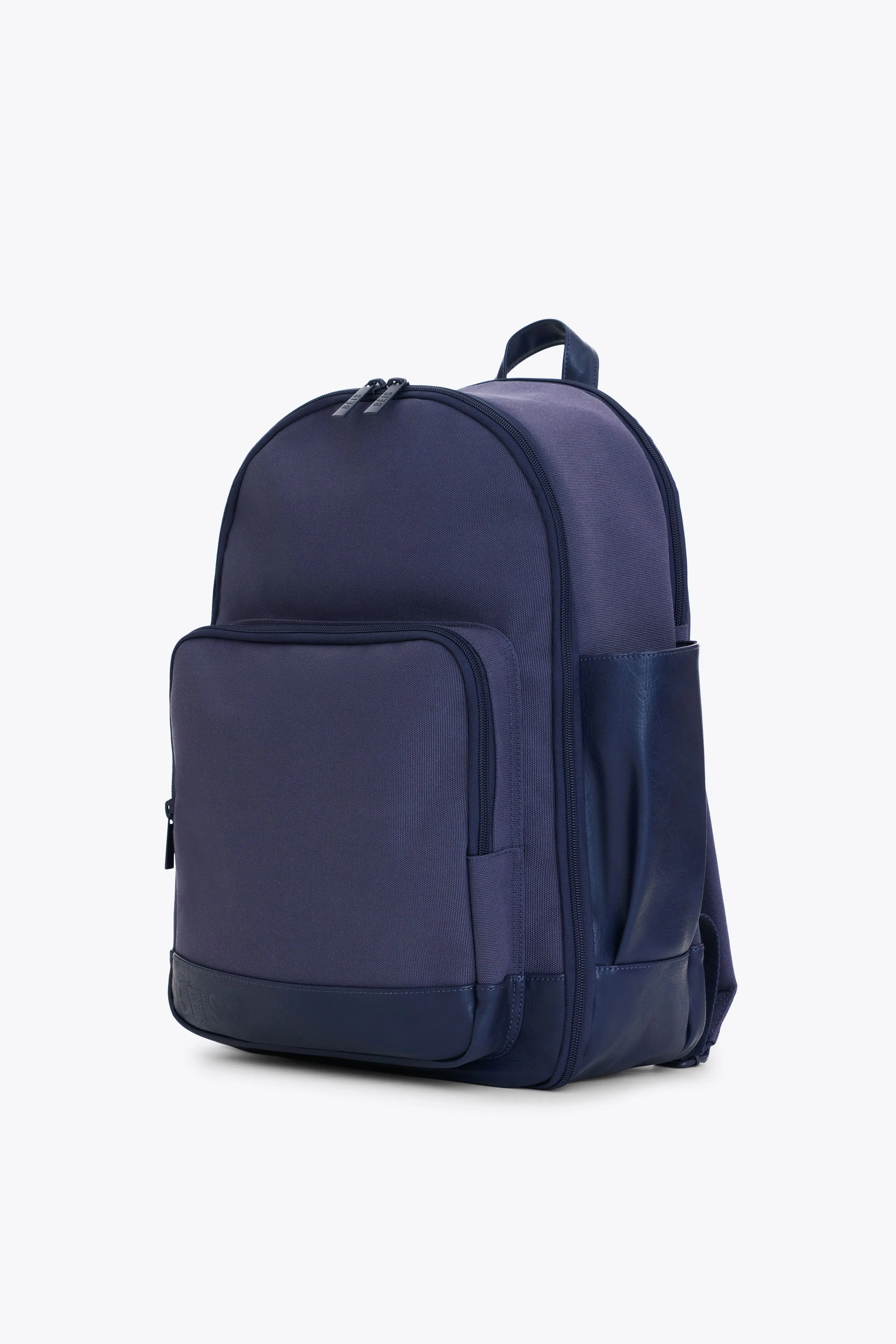 The Backpack in Navy