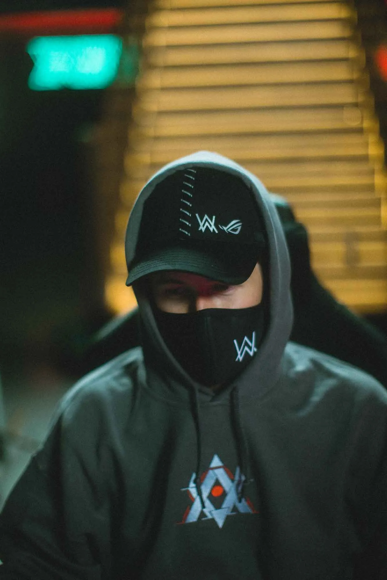 WALKER GAMING HOODIE